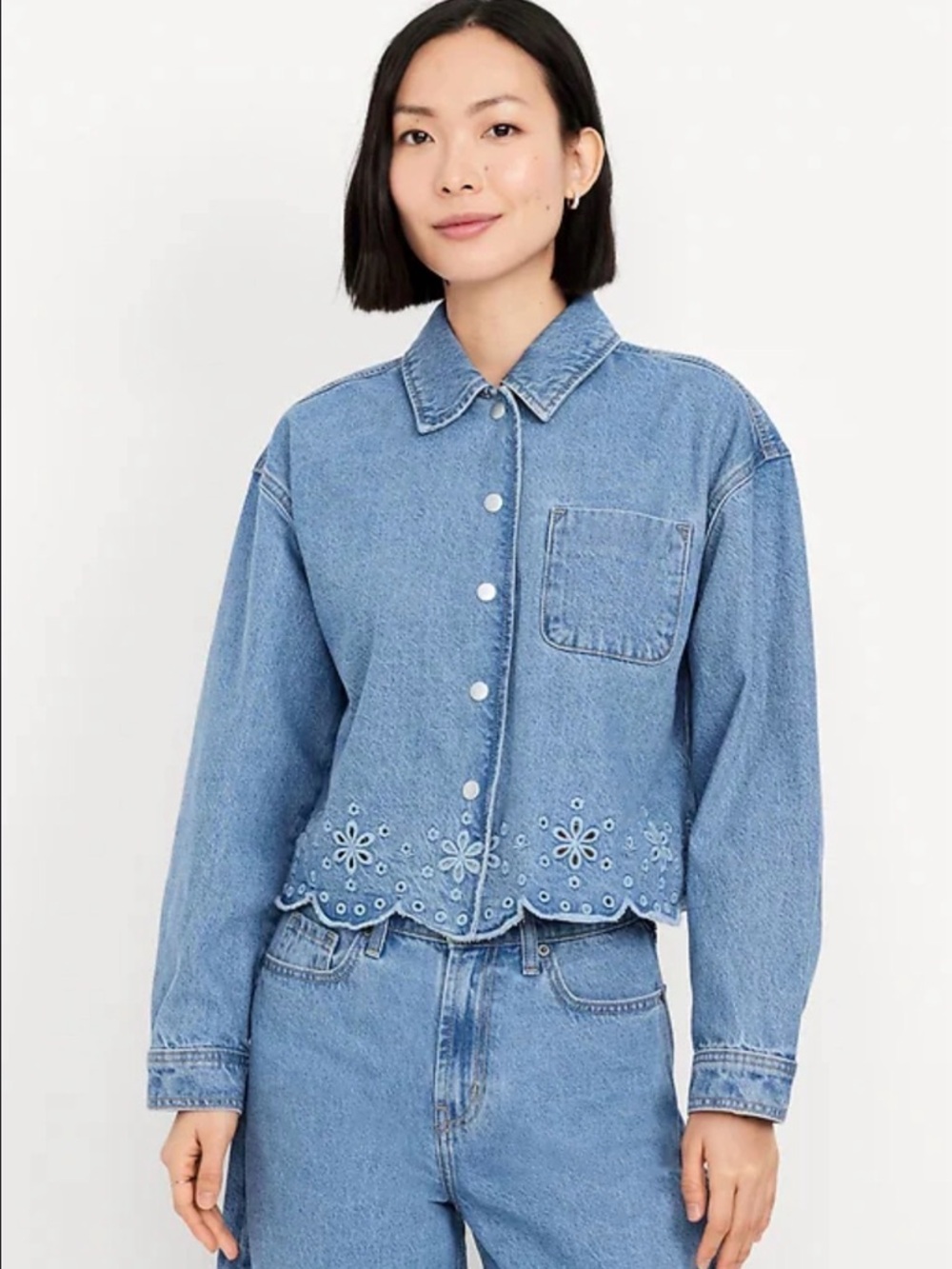 OLD NAVY Light Blue Denim Jacket with Embroidered Detail XL like new